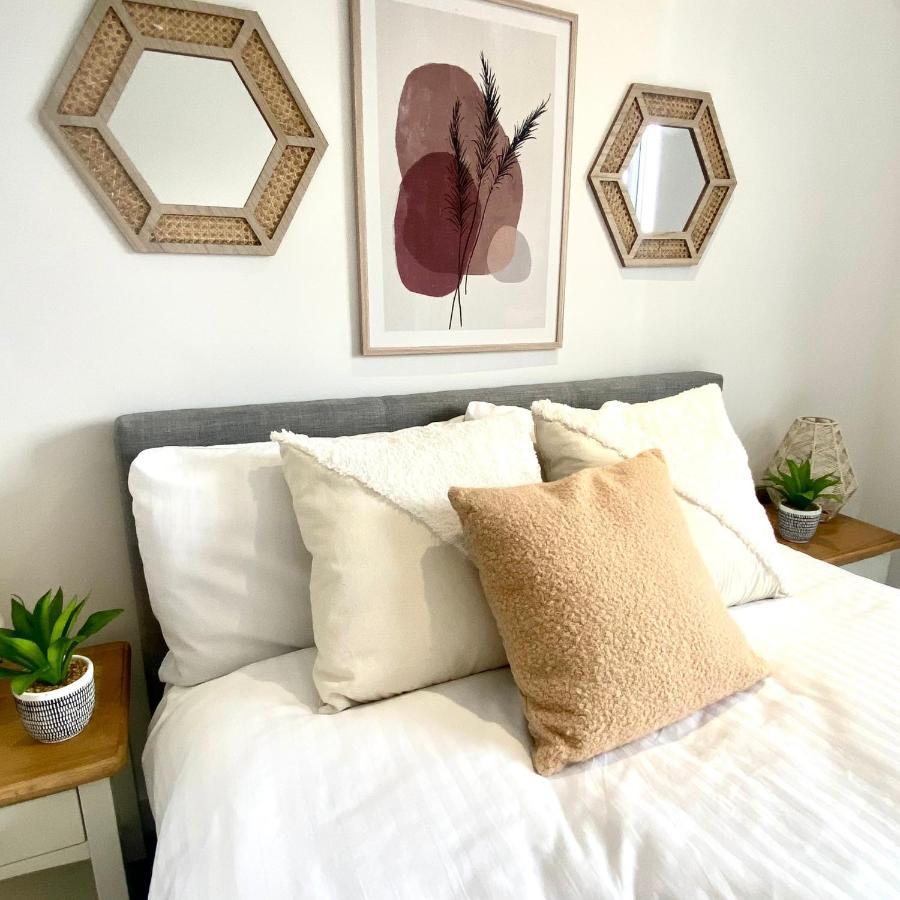 Modern 2 Bed Apartment/Free Parking/Near City/Self-Check In Handsworth Bagian luar foto