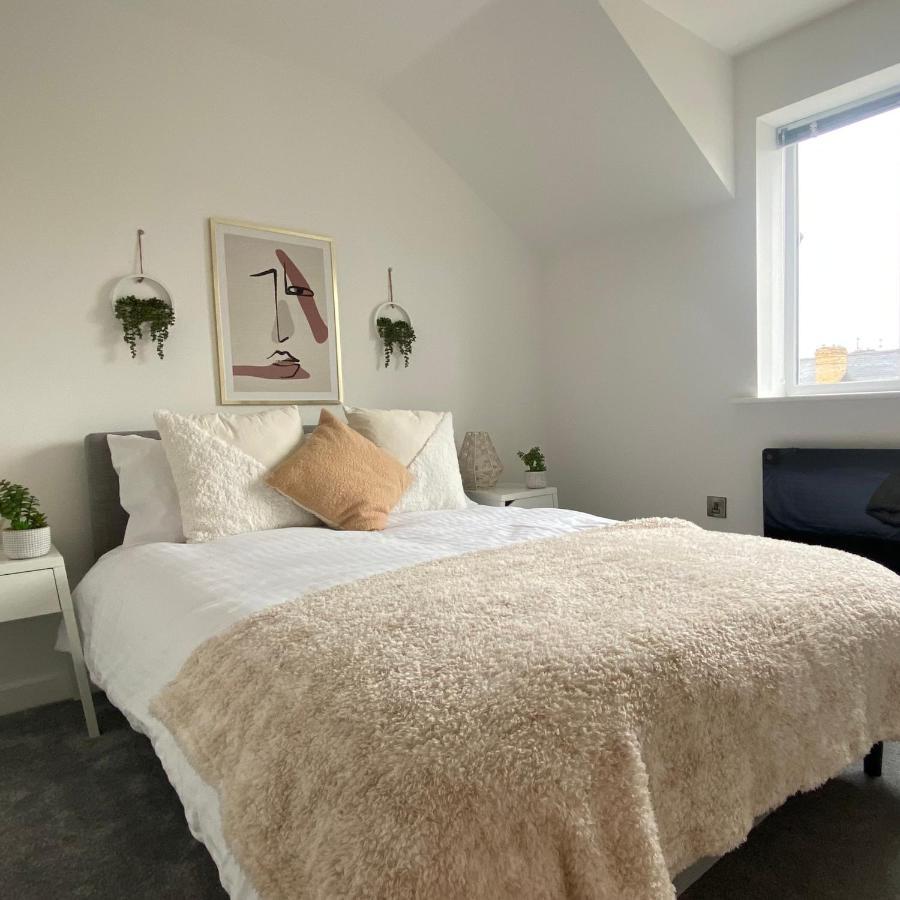 Modern 2 Bed Apartment/Free Parking/Near City/Self-Check In Handsworth Bagian luar foto